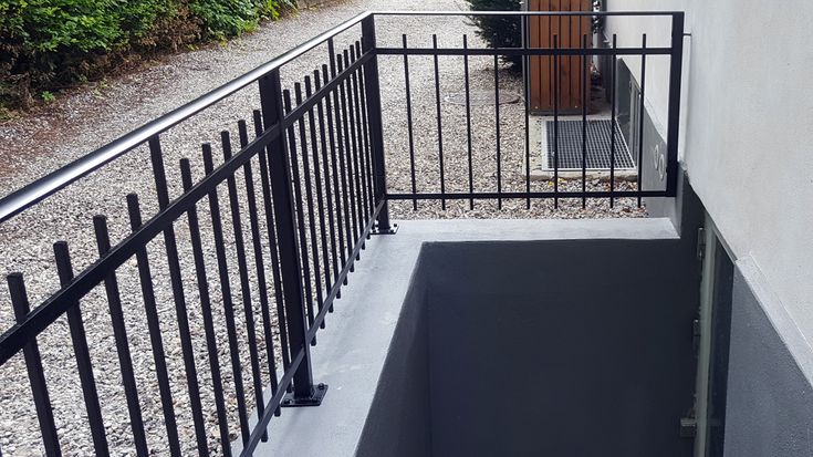 smedejerns gelænder GL-117, jerngelænder, trappegelænder, trappeværn, trappegitter