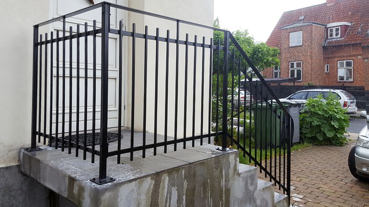 smedejerns gelænder GL-76, jerngelænder, trappegelænder, trappeværn, trappegitter