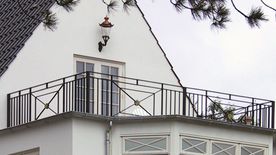 Balkon rækværk model BK-10 fra Smith & Co.