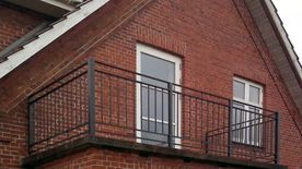 Balkon rækværk model BK-1 fra Smith & Co.