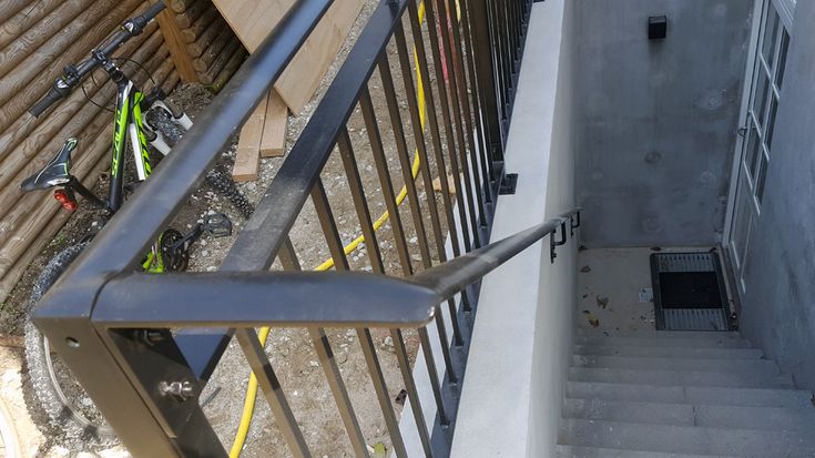smedejerns gelænder GL-71, jerngelænder, trappegelænder, trappeværn, trappegitter