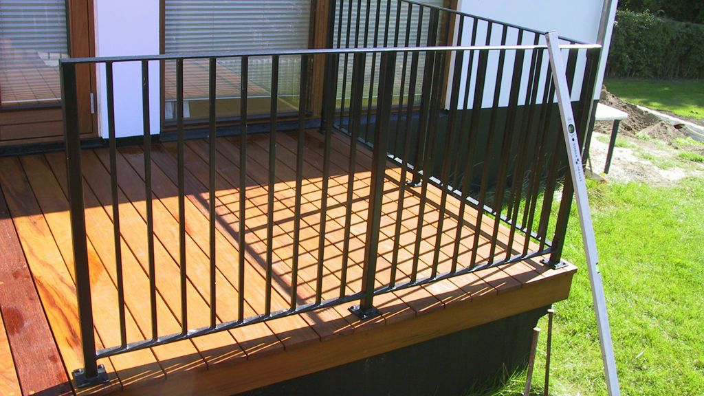 Balkon rækværk model BK-15 fra Smith & Co.