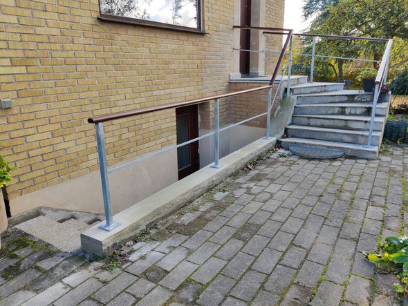 smedejerns håndliste model HL-3, gelænder til væg elller på stolper
