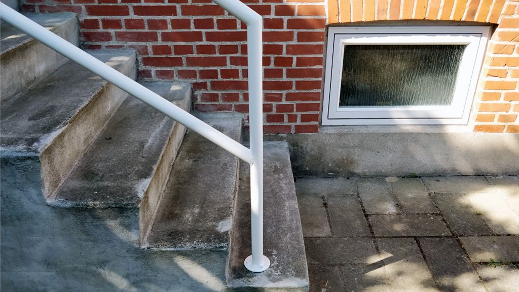 smedejerns gelænder GL-83, jerngelænder, trappegelænder, trappeværn, trappegitter