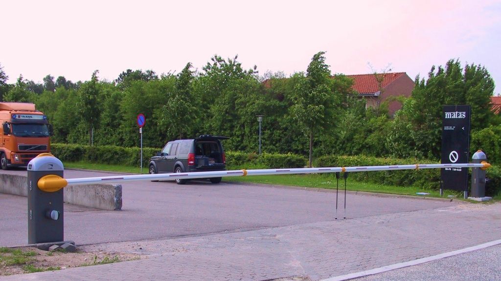 automatisk spærrebom fra smith & co