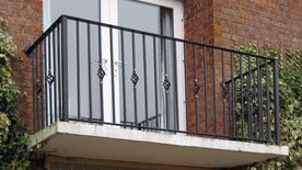 Balkon rækværk model BK-29 fra Smith & Co.