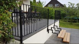 Balkon rækværk model BK-65 fra Smith & Co.