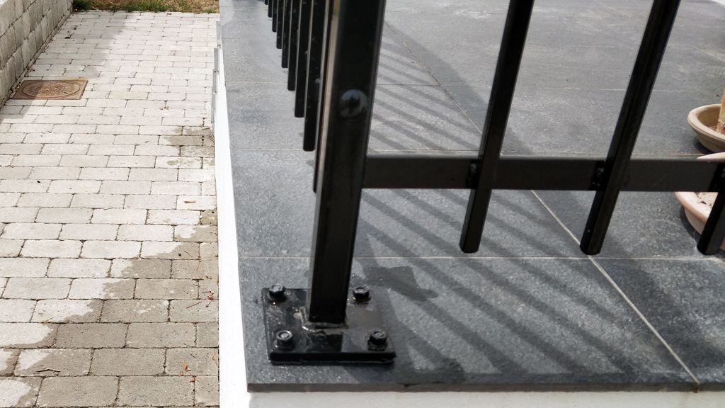 smedejerns gelænder GL-89, jerngelænder, trappegelænder, trappeværn, trappegitter
